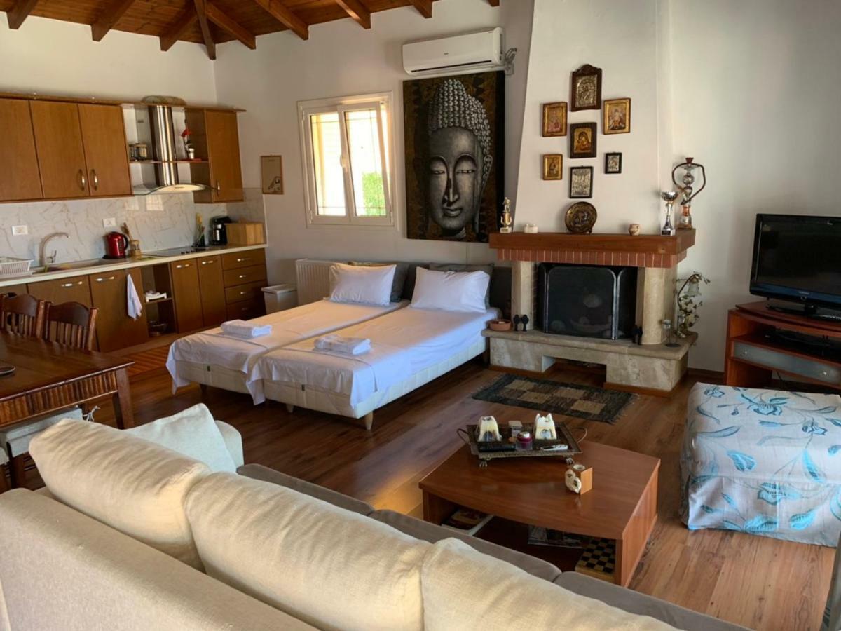 ★ Meniko'S House ★ Amazing Sea View Apartamento Himare Exterior foto